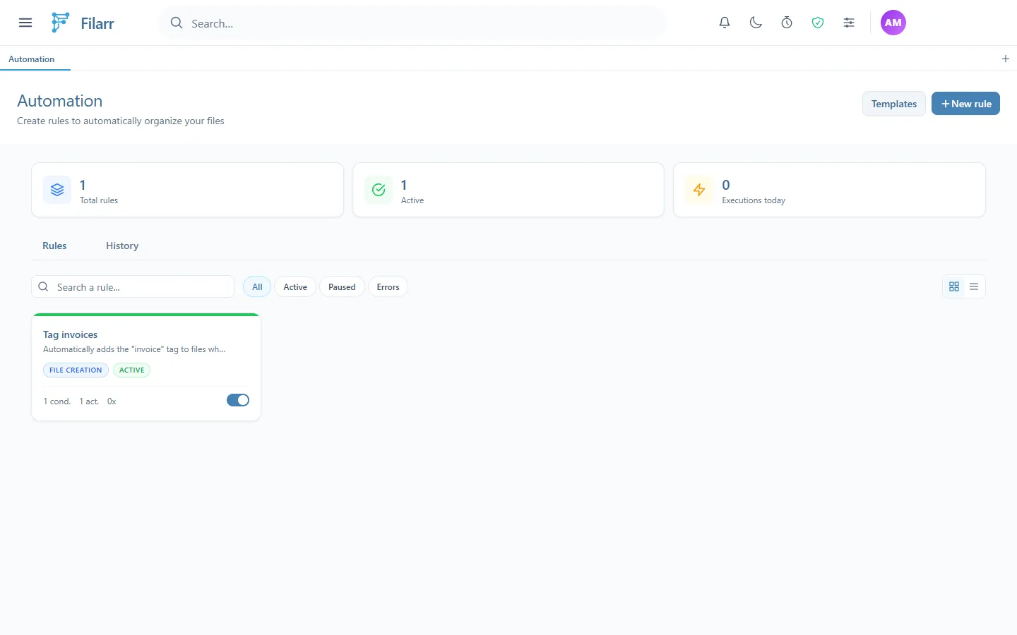 La page Automation avec une règle, Tag invoices : les badges File creation et Active, 1 cond., 1 act., 0x, et l'interrupteur activé