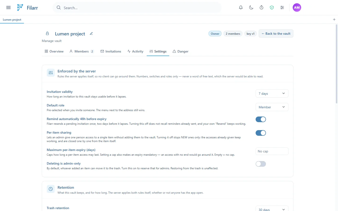 The Settings tab, Enforced by the server block: Invitation validity 7 days, Default role Member, Remind automatically 48h before expiry turned on, Per-item sharing turned on, Maximum per-item expiry with No cap, Deleting is admin-only turned off, and the start of the Retention block with Trash retention 30 days