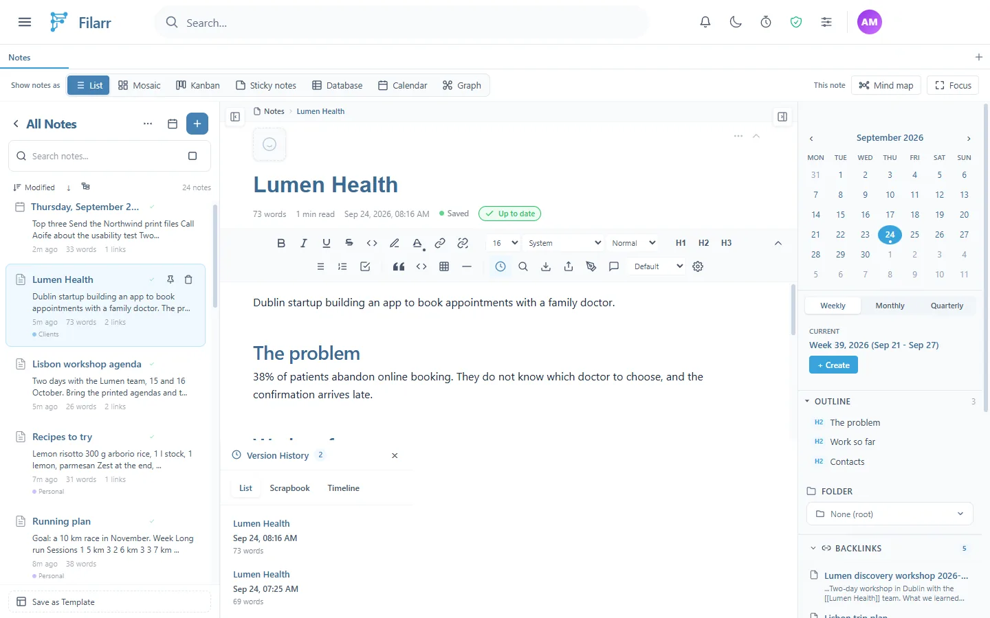 Le panneau Version History sous la note Lumen Health : 2 versions, les onglets List, Scrapbook et Timeline, et deux versions avec leur titre, leur date et leur heure (Sep 24, 08:16 AM et 07:25 AM) et leur nombre de mots